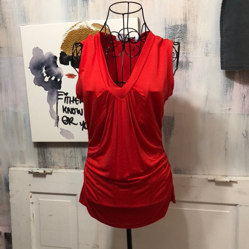 Sleeveless top🎍